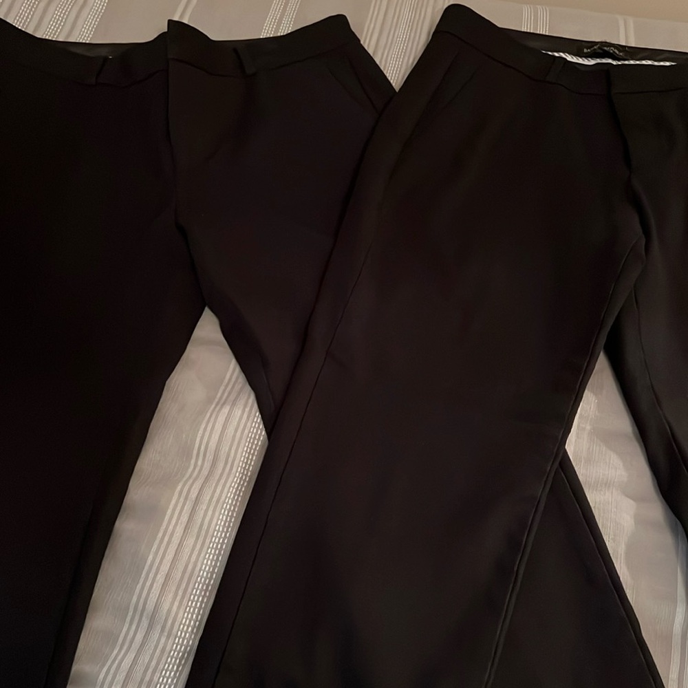 Banana Republic Avery straight leg cropped.  ladies size 6 pants.